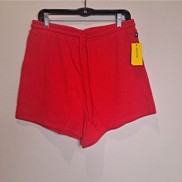 EleVen by Venus Williams Women's Bloom Red Short NWT Size Small - Picture 3 of 11